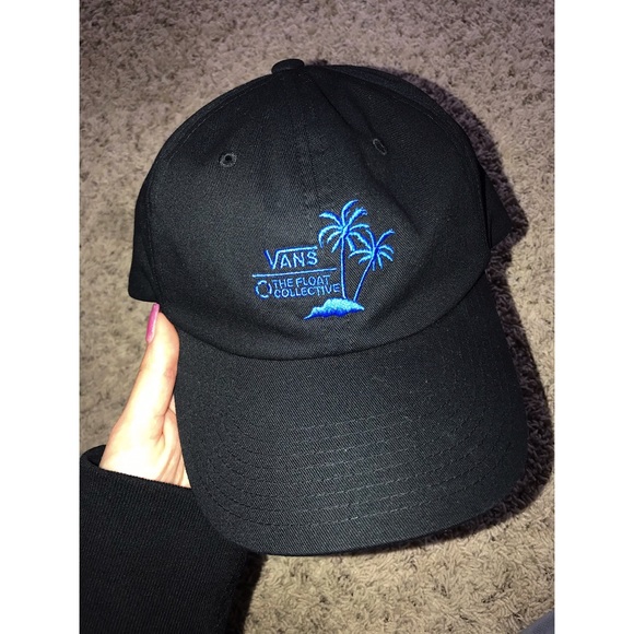 Vans Accessories - Vans strap back, Dad cap.